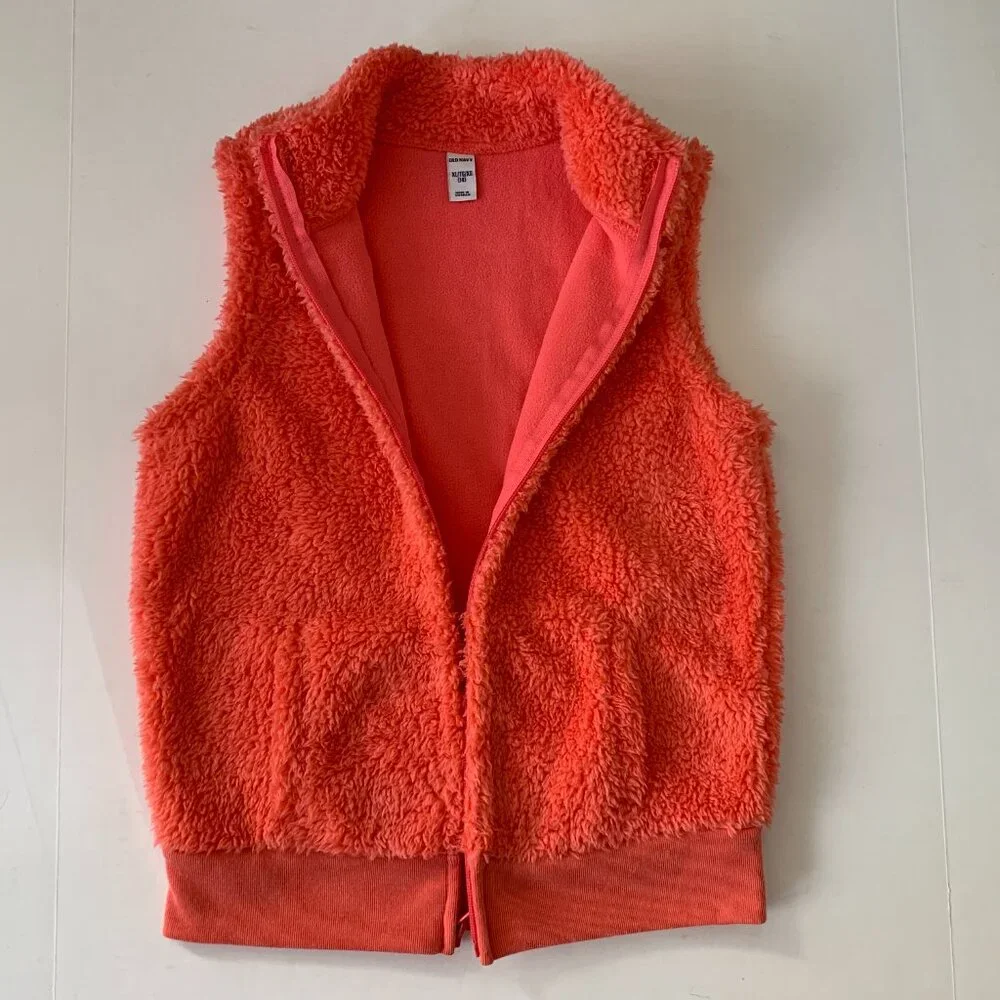 Share Old Navy girls salmon pink fleece fluffy vest jacket zipper pockets sz 14